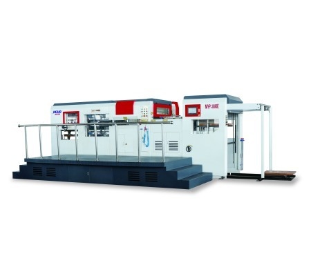 MYP-1080E 1080*780mm Αυτοματοποιημένη μηχανή κοπής με πετσέτα για κυματοειδή χαρτόνια